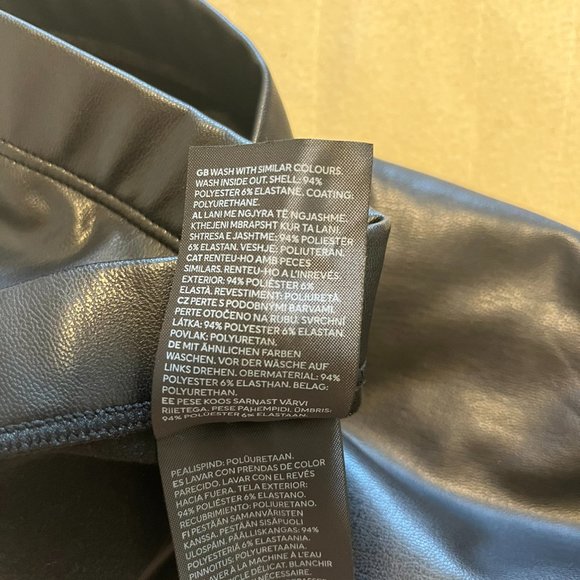 Faux Leather Leggings | Medium - Picture 7 of 7